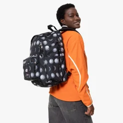 Eastpak Waterdichte Rugzakken | Laptop Rugzakken>DAY OFFICE SWDeathStarBlack