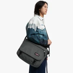 Eastpak Schoudertas Voor School | Messenger Tassen><noscript><img width=