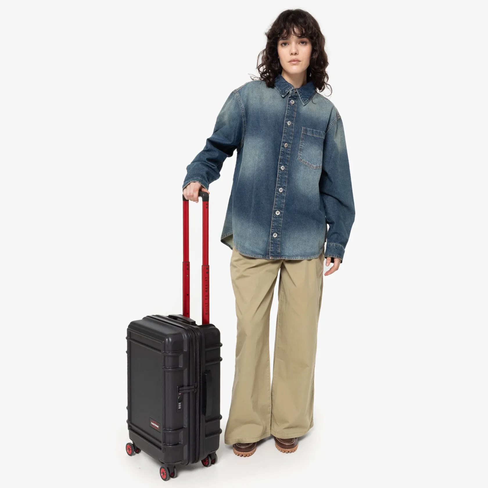 Eastpak Harde Reiskoffers>RESIST'R ZIP S Black