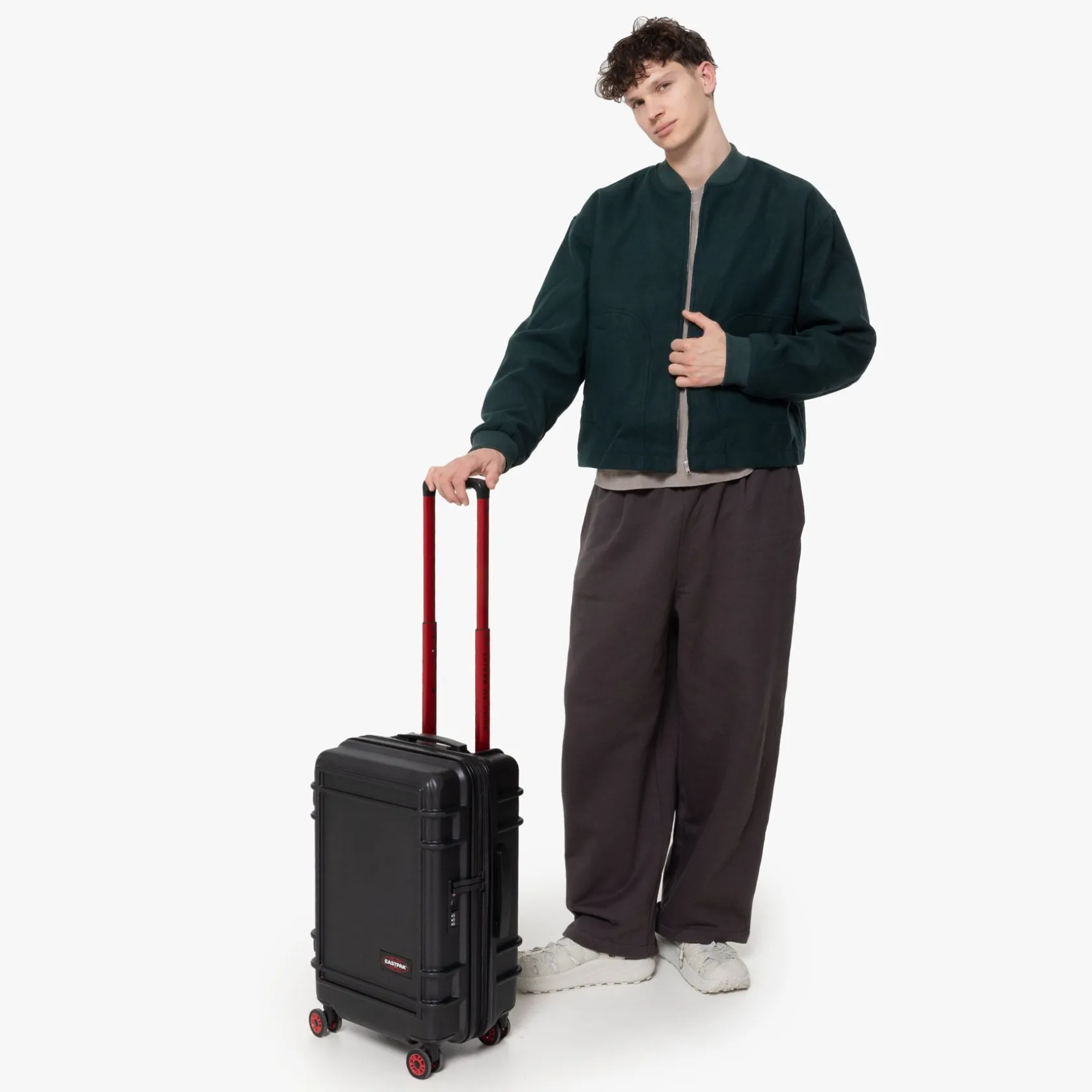Eastpak Harde Reiskoffers>RESIST'R ZIP S Black