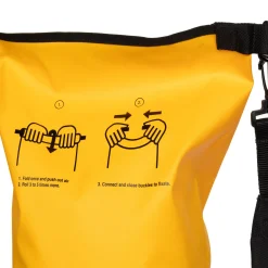 Eastpak Waterdichte Rugzakken><noscript><img width=