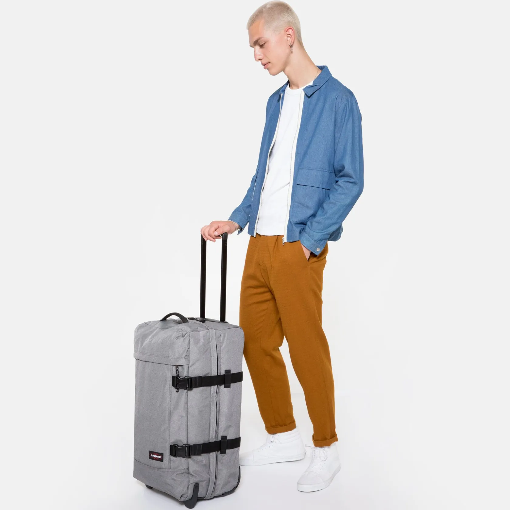 Eastpak 2 Wielen | Grote Koffers>TRANVERZ M SundayGrey